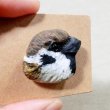 画像3: 【野鳥生活】ピンバッジ「スズメ1」（送料180円）  (3)